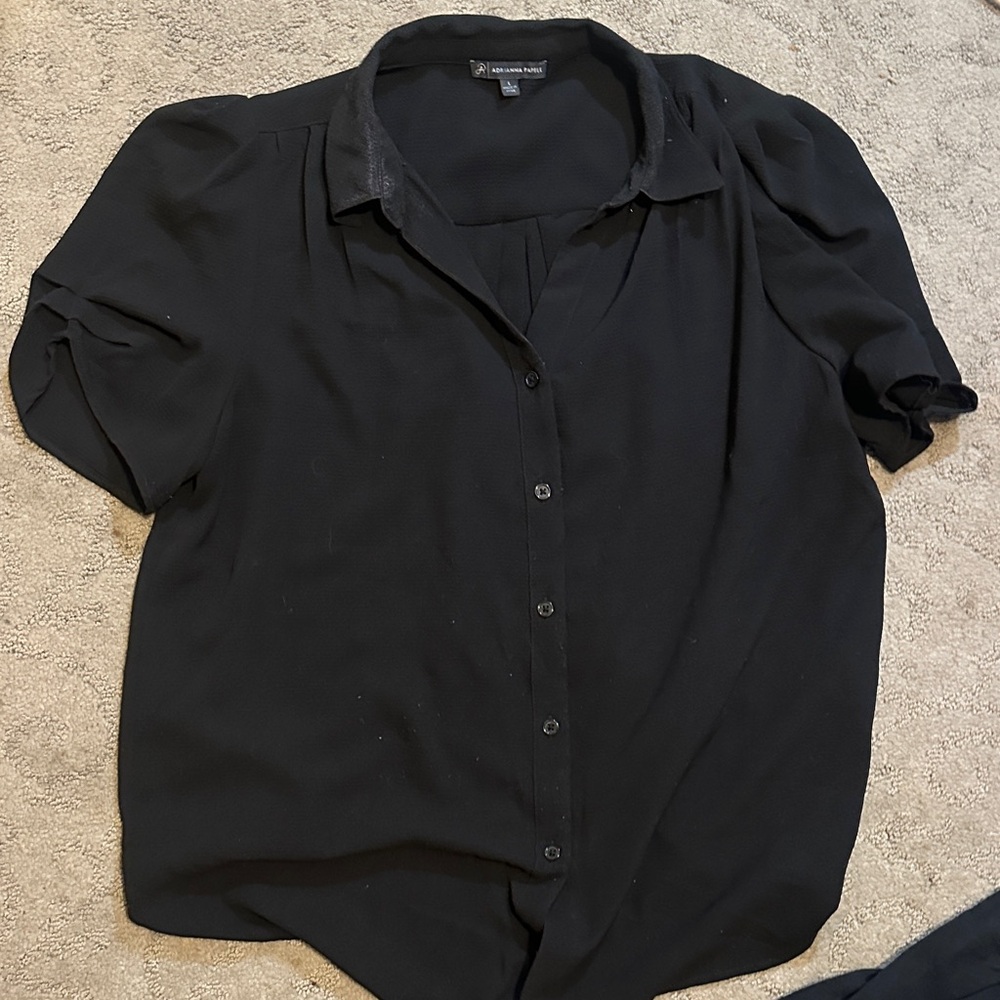 Adrianna Papell Elegant Black Button-Down Shirt